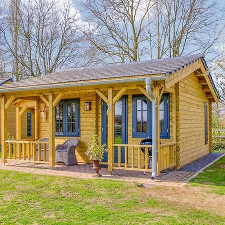 Appel Lodge Diessen Exterior photo